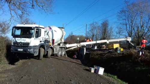 Livraison béton sur chantier avec accès difficile